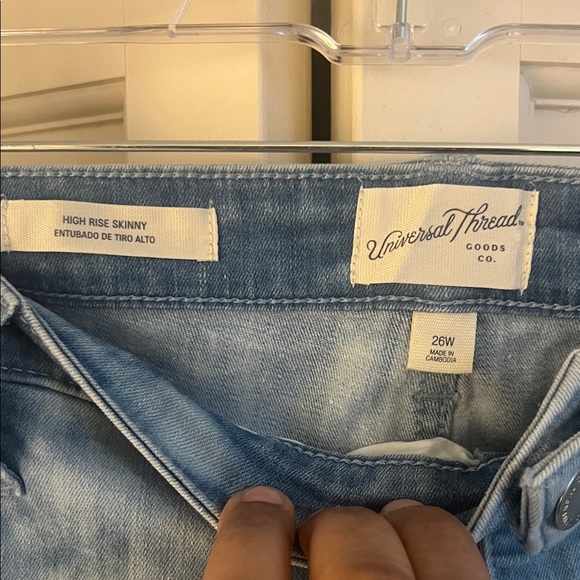 Plus size Universal Thread Women’s size 26W high rise Blue Jeans - Picture 2 of 6